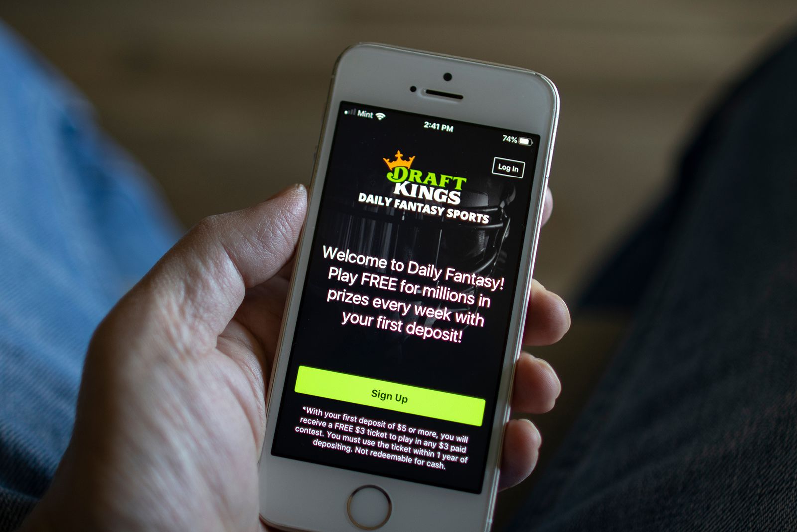 How To Bet And Play On DraftKings