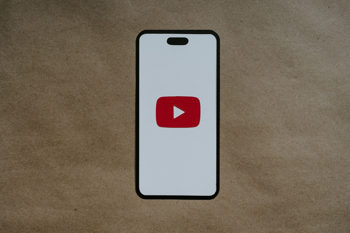 How To Enable PiP For YouTube On iPhone